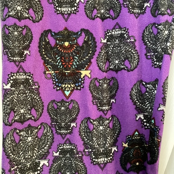 Owl & Key Leggings - Picture 2 of 5
